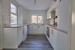Kitchen- click for photo gallery